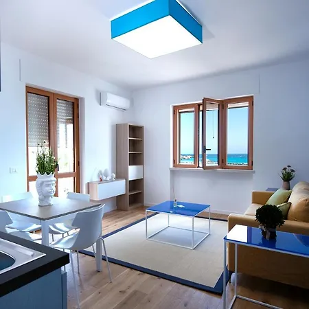 Sea View By Professione Vacanze Apartment *